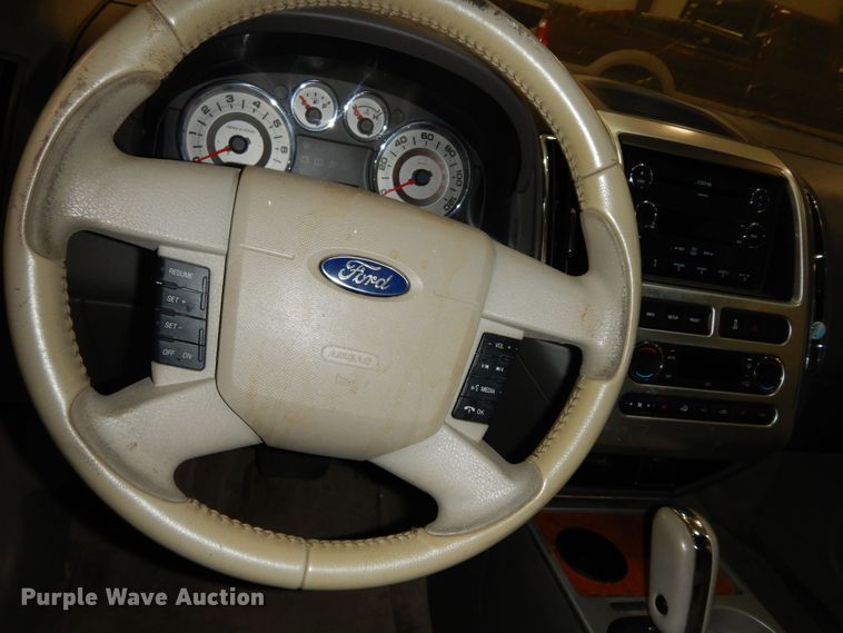 image for item DN1573 2010 Ford Edge Limited  SUV