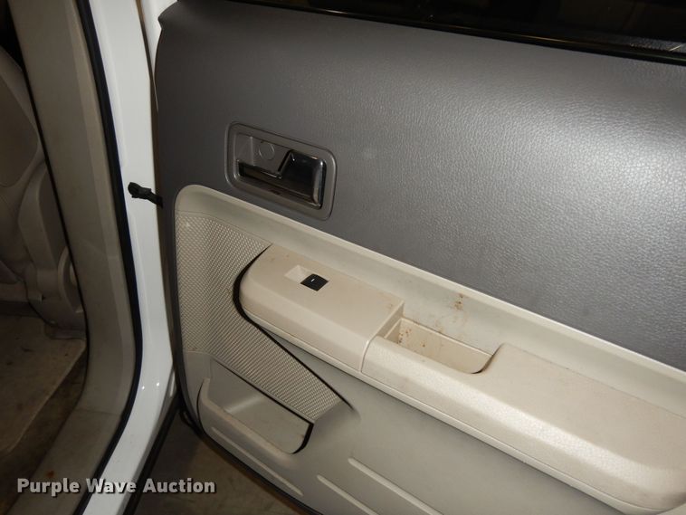 image for item DN1573 2010 Ford Edge Limited  SUV