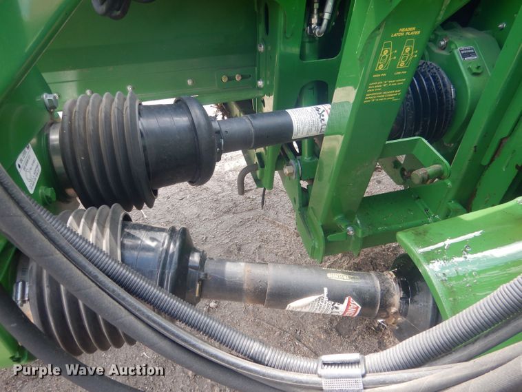 image for item DJ1320 2014 John Deere 630D  draper head