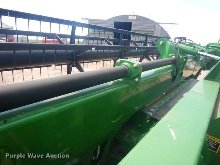 image for item DJ1320 2014 John Deere 630D  draper head