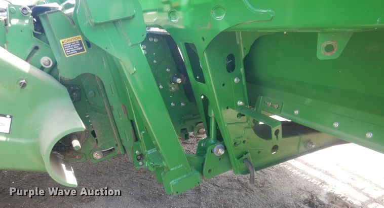image for item DJ1320 2014 John Deere 630D  draper head