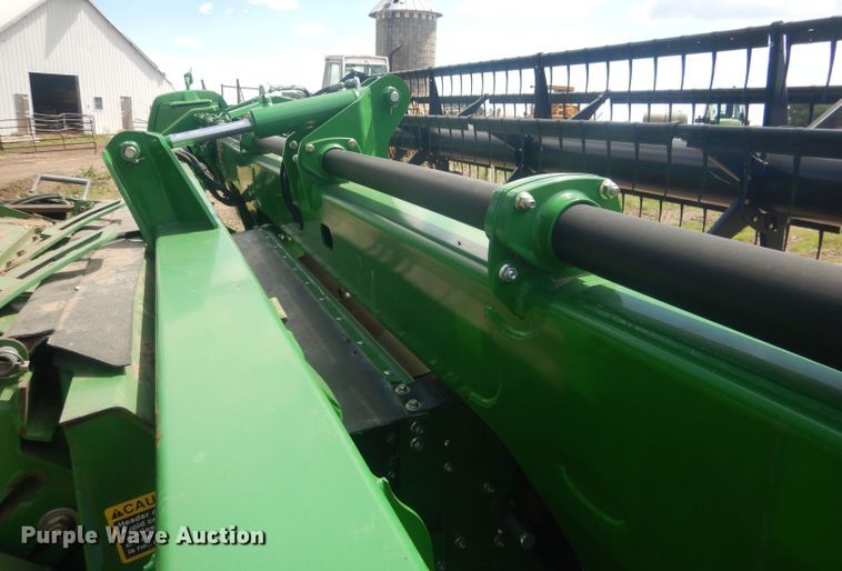image for item DJ1320 2014 John Deere 630D  draper head