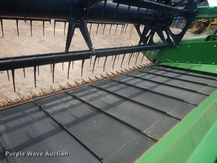 image for item DJ1320 2014 John Deere 630D  draper head