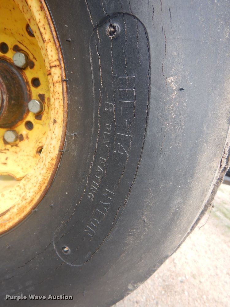 image for item DJ1321 Header trailer