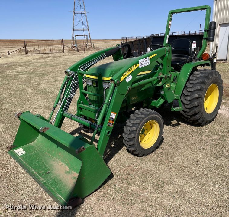 image for item DJ5098 2011 John Deere 3005  MFWD tractor