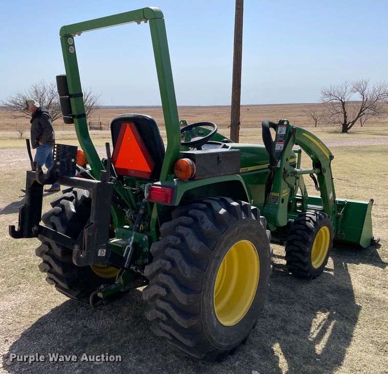image for item DJ5098 2011 John Deere 3005  MFWD tractor