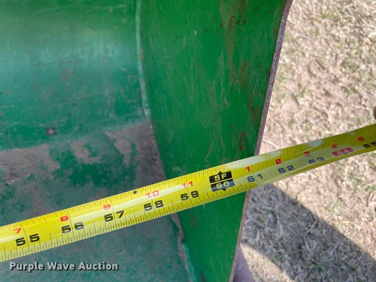 image for item DJ5098 2011 John Deere 3005  MFWD tractor