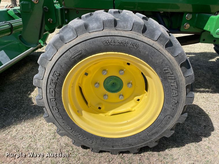 image for item DJ5098 2011 John Deere 3005  MFWD tractor