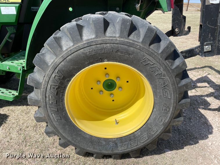 image for item DJ5098 2011 John Deere 3005  MFWD tractor