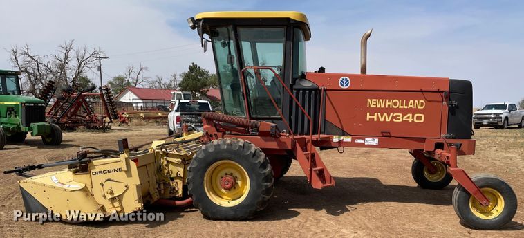 image for item DJ5162 2000 New Holland HW340  windrower