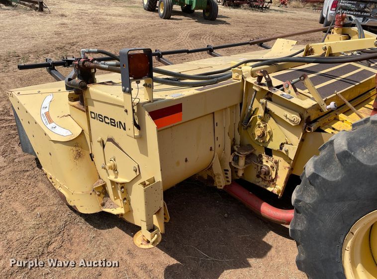 image for item DJ5162 2000 New Holland HW340  windrower