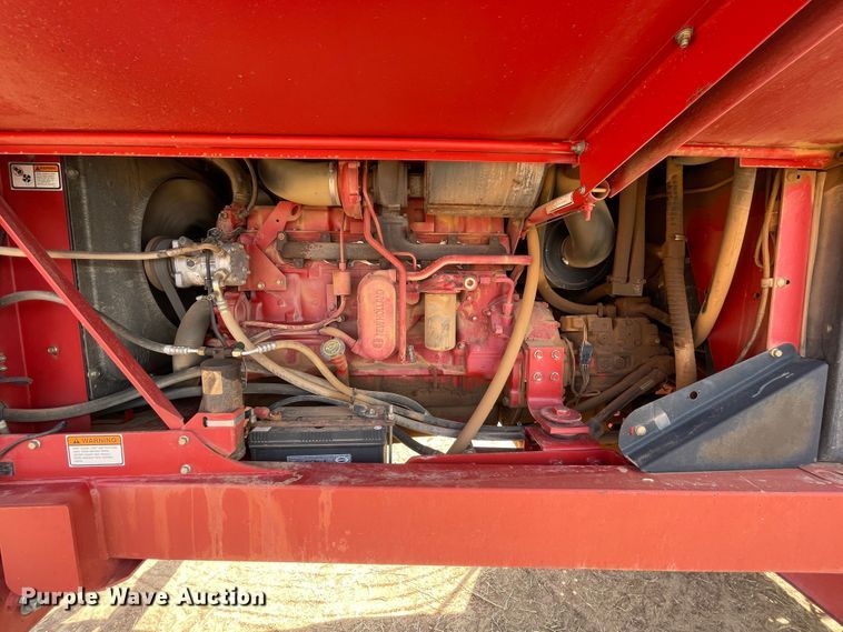 image for item DJ5162 2000 New Holland HW340  windrower