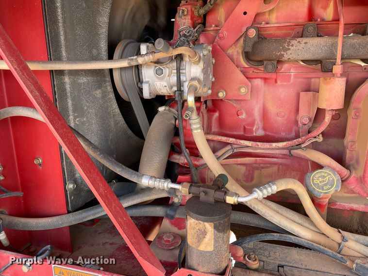 image for item DJ5162 2000 New Holland HW340  windrower