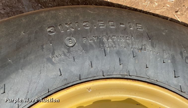 image for item DJ5162 2000 New Holland HW340  windrower