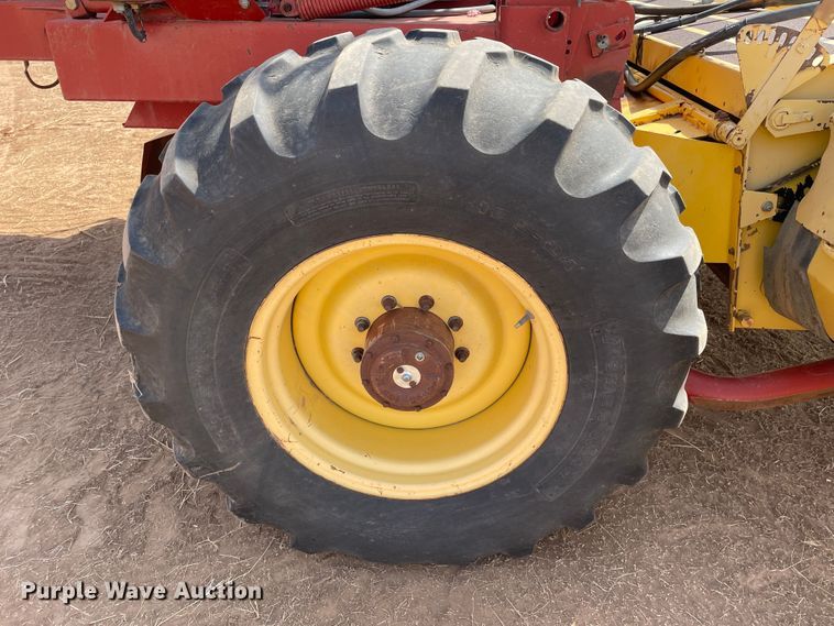 image for item DJ5162 2000 New Holland HW340  windrower