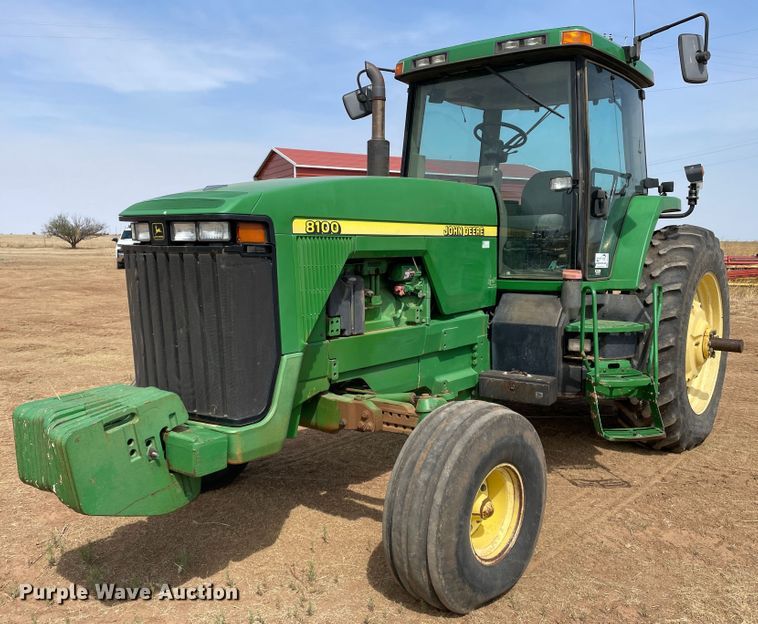 image for item DJ5168 1999 John Deere 8100  tractor