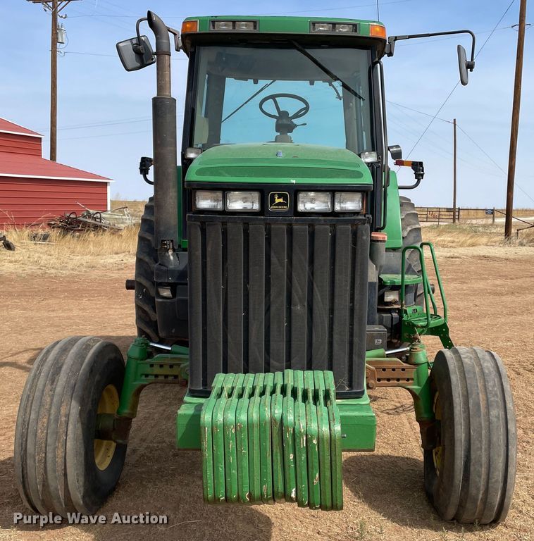 image for item DJ5168 1999 John Deere 8100  tractor