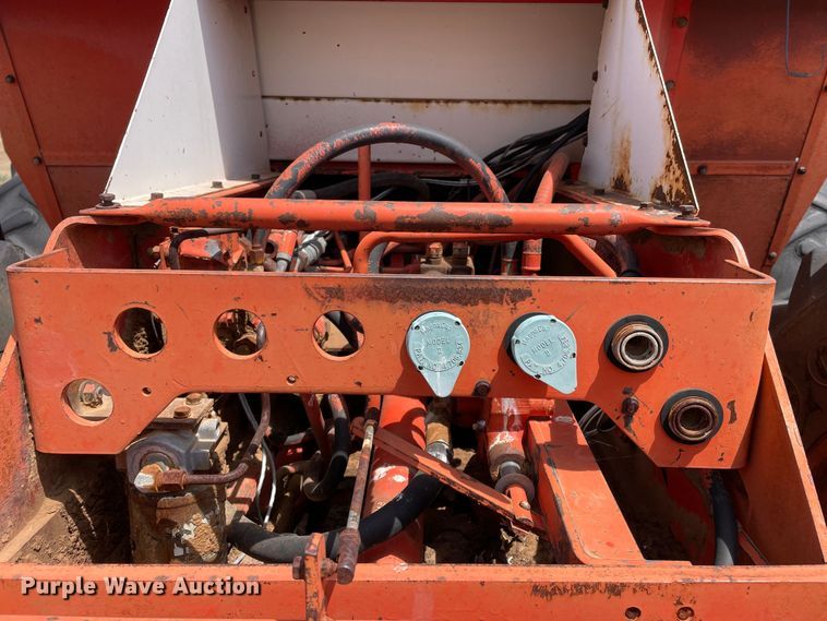 image for item DJ5173 1980 Case 4690  4WD tractor