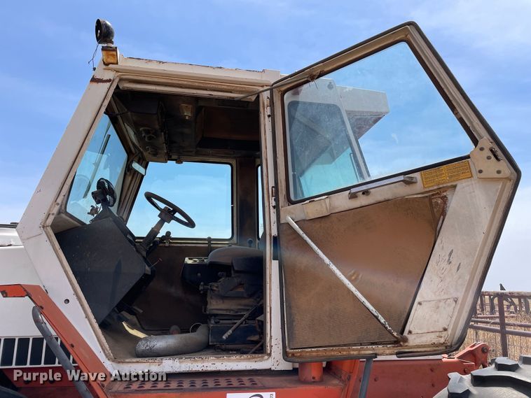 image for item DJ5173 1980 Case 4690  4WD tractor