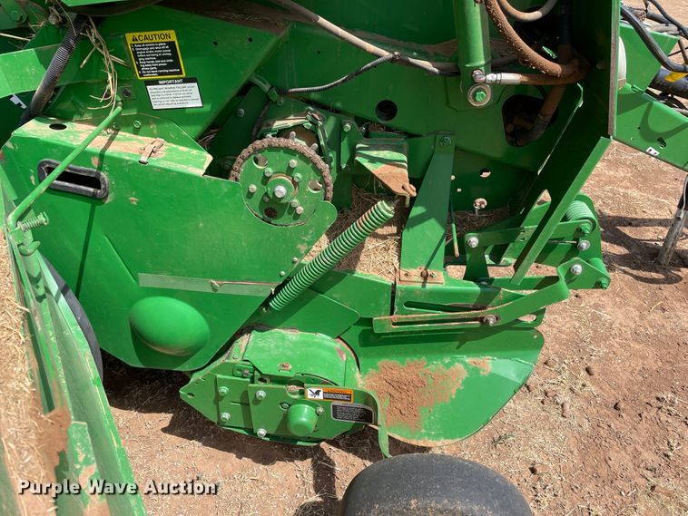 image for item DJ5174 2014 John Deere 569  round baler