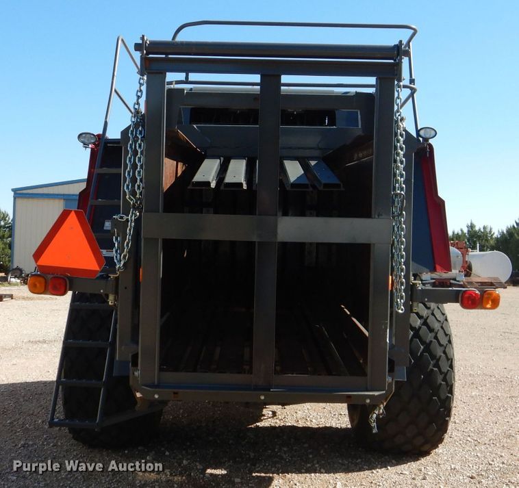 image for item DJ8958 Massey Ferguson 2290  large square baler