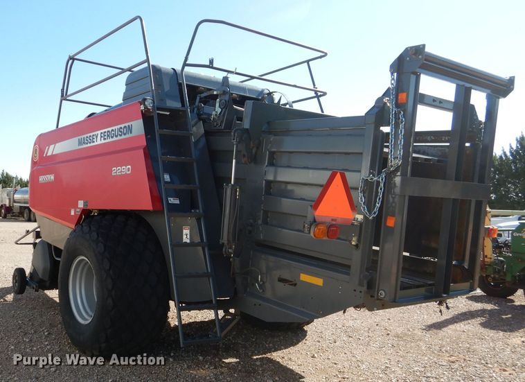 image for item DJ8958 Massey Ferguson 2290  large square baler
