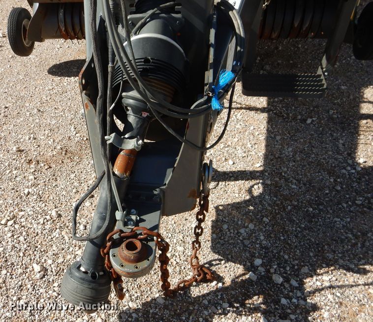 image for item DJ8958 Massey Ferguson 2290  large square baler