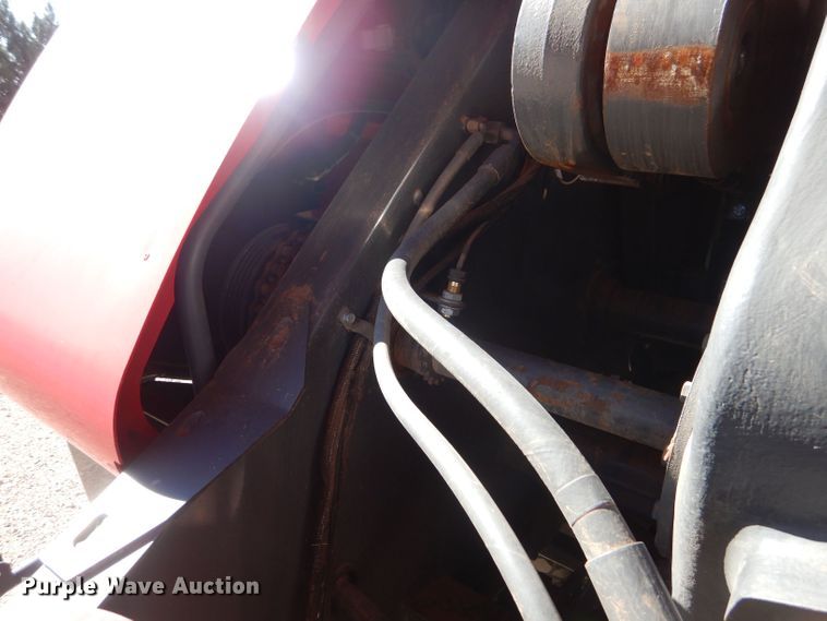 image for item DJ8958 Massey Ferguson 2290  large square baler