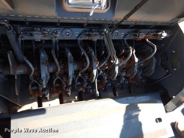 image for item DJ8958 Massey Ferguson 2290  large square baler