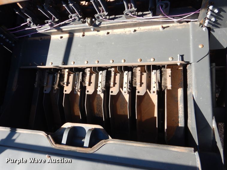 image for item DJ8958 Massey Ferguson 2290  large square baler