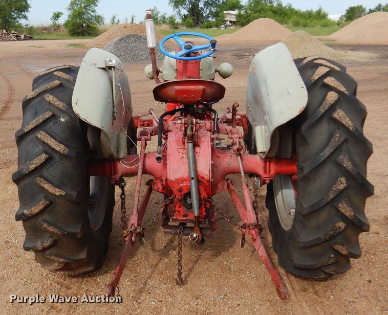 image for item DK0964 Ford 850  tractor