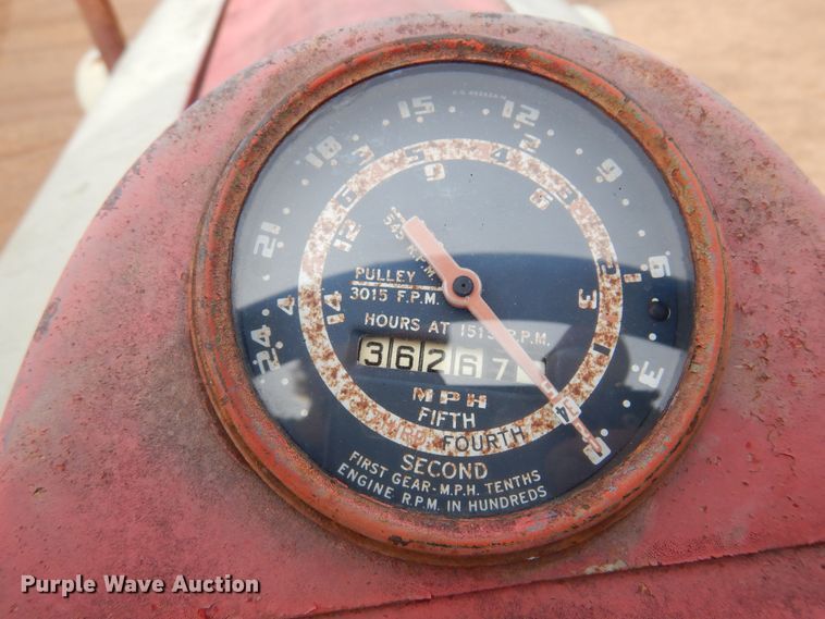 image for item DK0964 Ford 850  tractor