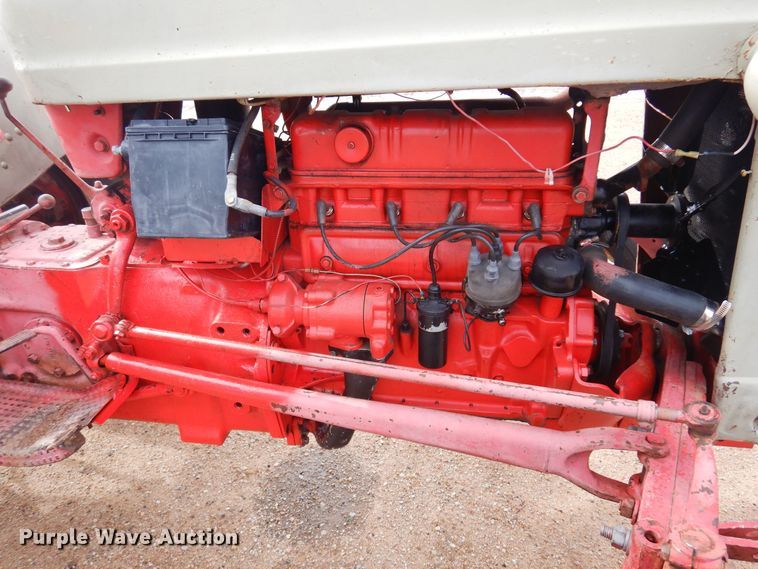 image for item DK0964 Ford 850  tractor