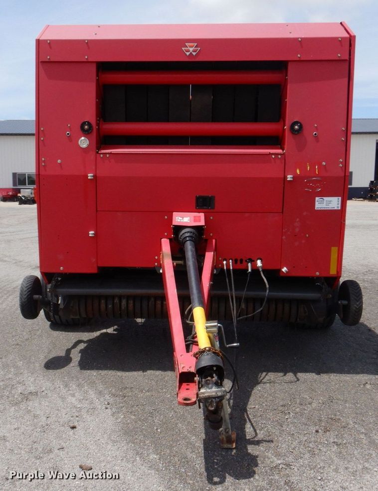 image for item DL4246 Massey Ferguson 2856A  round baler