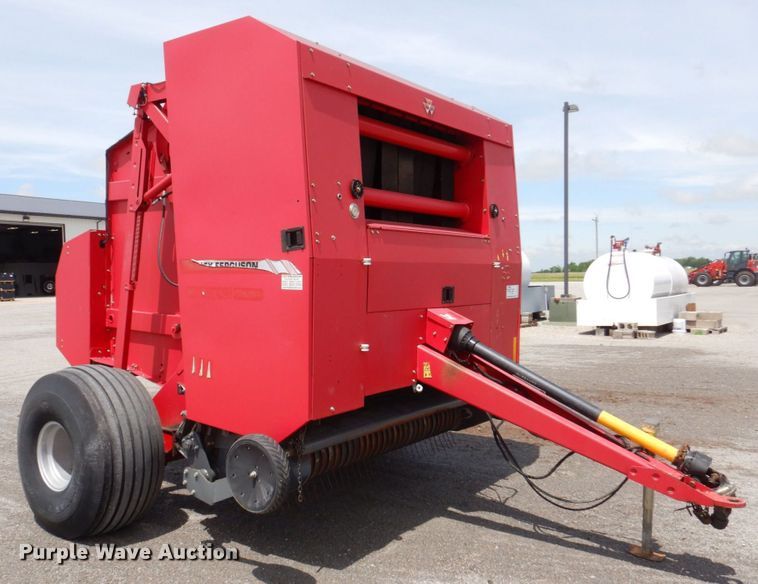image for item DL4246 Massey Ferguson 2856A  round baler