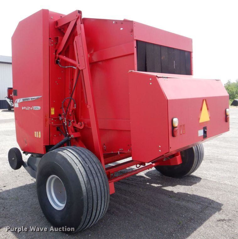 image for item DL4246 Massey Ferguson 2856A  round baler