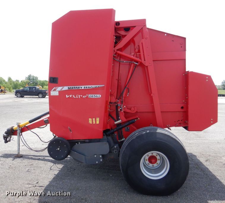 image for item DL4246 Massey Ferguson 2856A  round baler