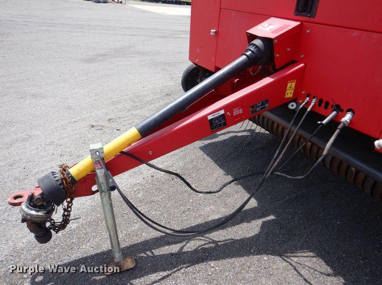 image for item DL4246 Massey Ferguson 2856A  round baler