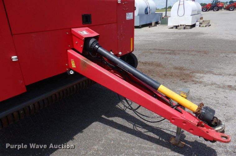 image for item DL4246 Massey Ferguson 2856A  round baler