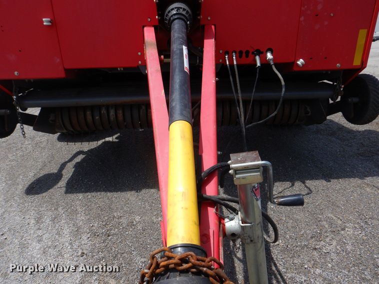 image for item DL4246 Massey Ferguson 2856A  round baler