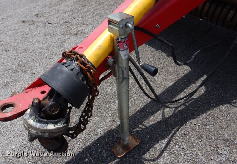 image for item DL4246 Massey Ferguson 2856A  round baler