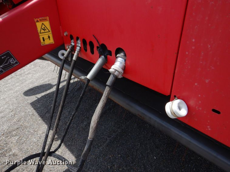 image for item DL4246 Massey Ferguson 2856A  round baler