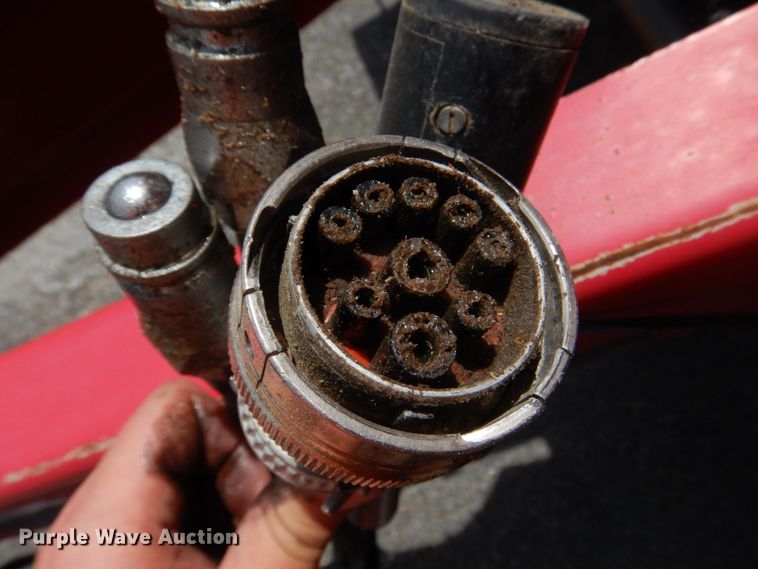 image for item DL4246 Massey Ferguson 2856A  round baler