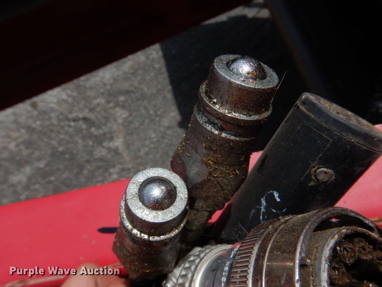 image for item DL4246 Massey Ferguson 2856A  round baler