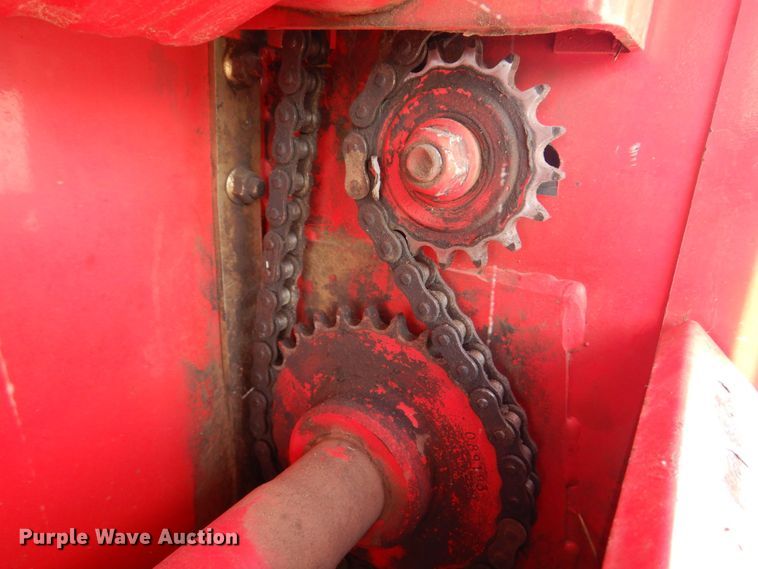 image for item DL4246 Massey Ferguson 2856A  round baler