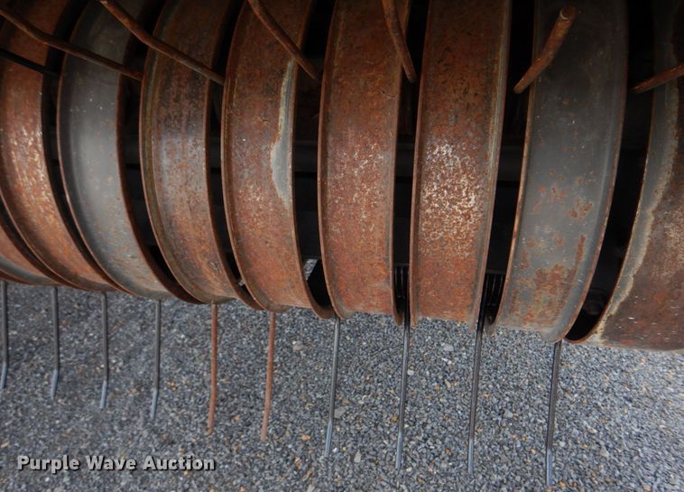 image for item DL4246 Massey Ferguson 2856A  round baler