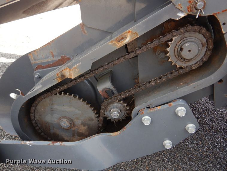 image for item DL4246 Massey Ferguson 2856A  round baler