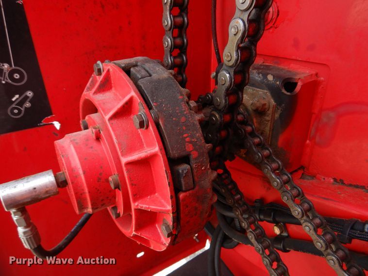 image for item DL4246 Massey Ferguson 2856A  round baler