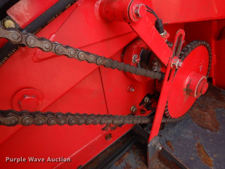 image for item DL4246 Massey Ferguson 2856A  round baler