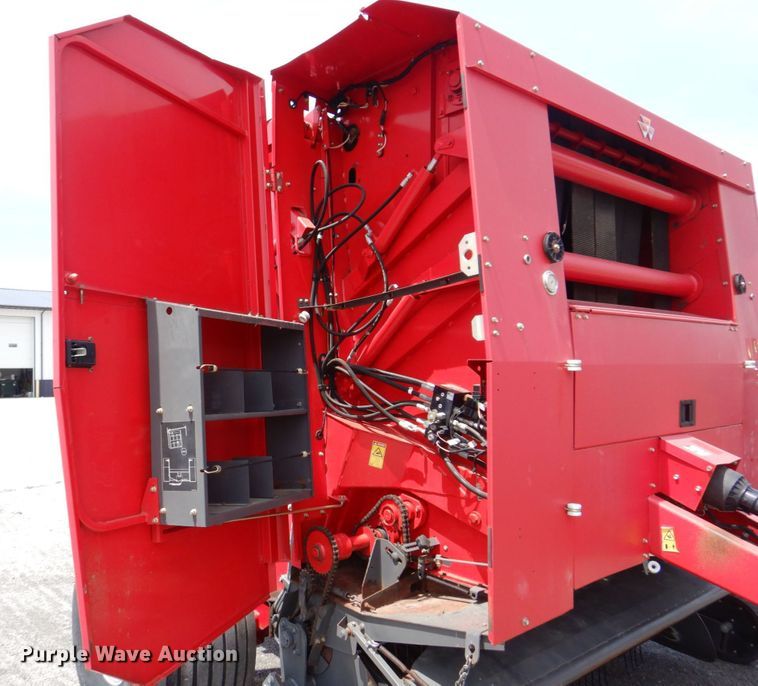 image for item DL4246 Massey Ferguson 2856A  round baler